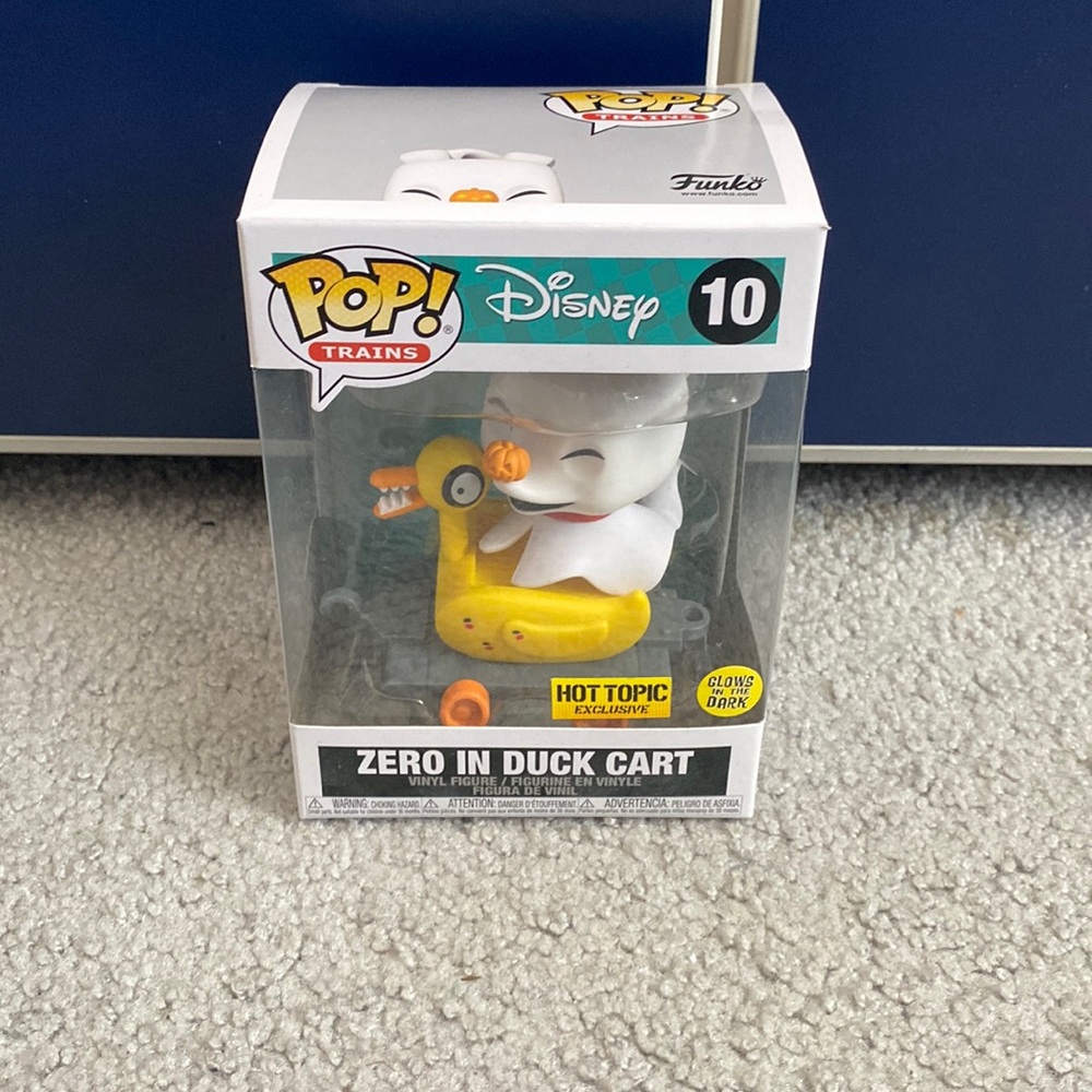Zero in Duck Cart Nightmare Before Christmas Glow in the Dark Funko Pop